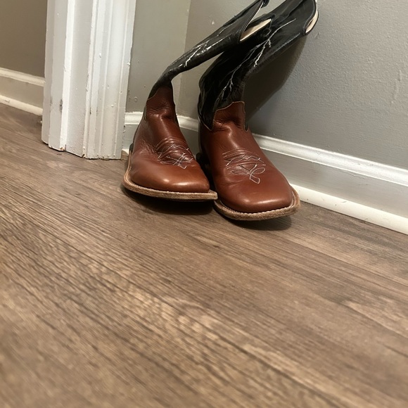 Youth cowboy boots! Real leather. - Picture 2 of 2
